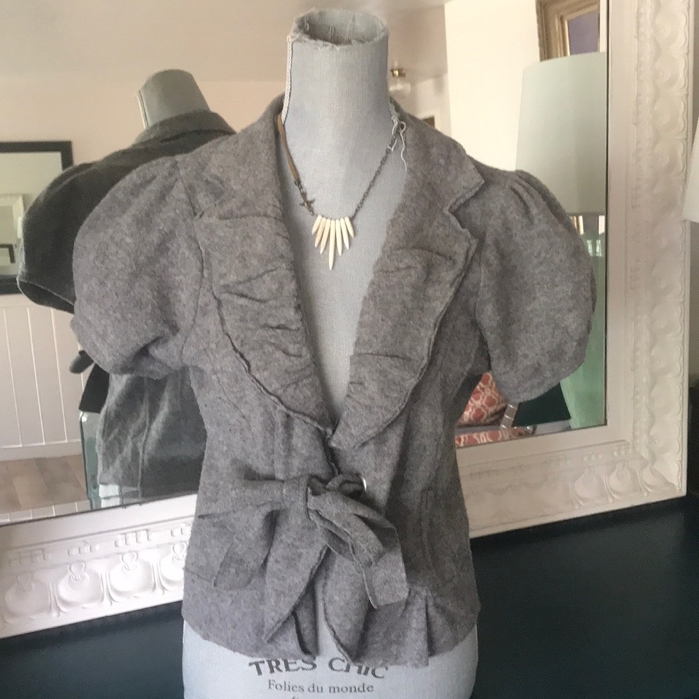Short sleeve sweater jacket